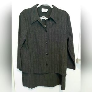 AGB Byer of California Skirt Suit Lightweight Relaxed fit